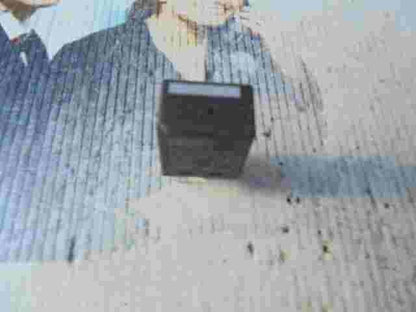 Relé multifunción Ford Focus 5M5T14B192AA V23074A1801X17 FoMoCo 12V/20A