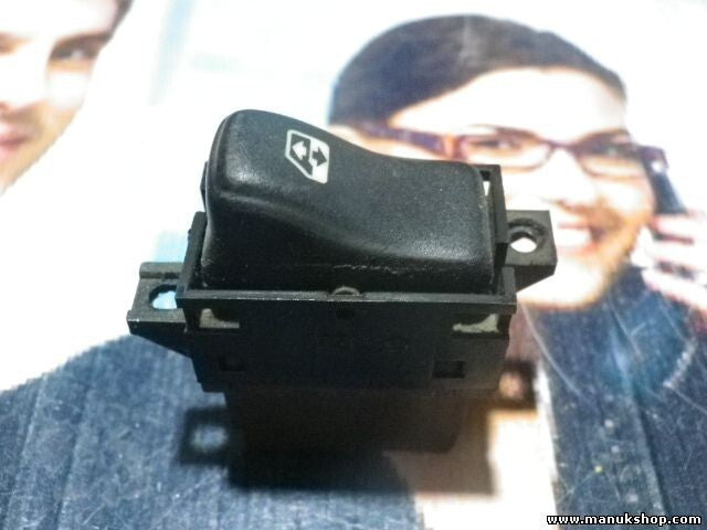 mando botonera elevalunas Renault Safrane II BITRON 7700811822 4