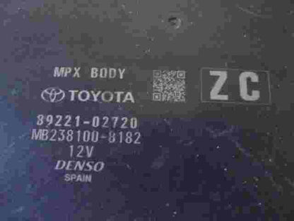 Unità di controllo multicinema rete corpo Toyota Corolla 8922102720 MB2381008182