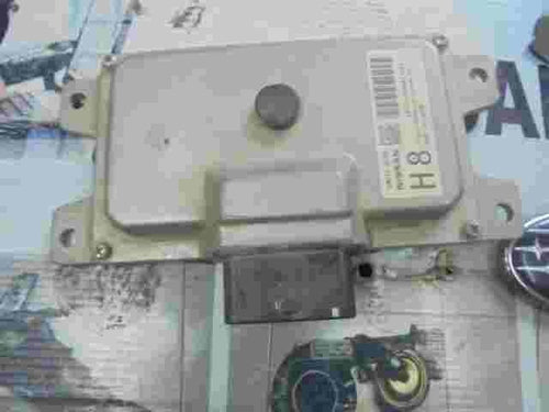 Controller di trasmissione Nissan Juke F15 H8 EMU10081N Hitachi EMU10081NA1