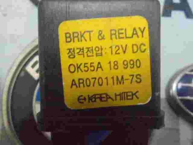 Regulador de voltaje Kia Carnival 0K55A18990 0K55A-18990 AR07011M7S BRKT 12V DC