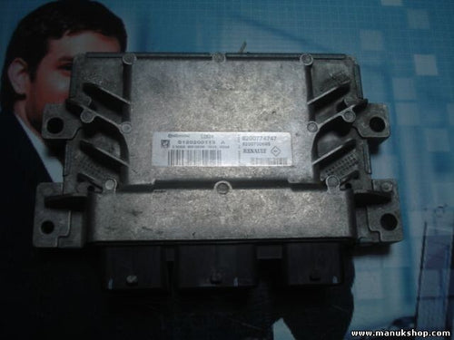 Centralita Renault Twingo 1,2 SIM32 S120200113A 8200774747 8200700695