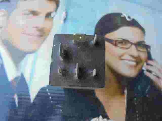 Relé  Opel HELLA 4RP00818905 4 RP 008 189-05