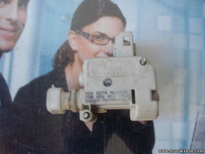 Cerradura depuerta de combustible VW Polo Audi 6Q6810773C 3B0959781F