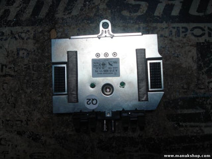 Amplificador de antena Mercedes-Benz CLK W209 CL 500 (1999-2006) A2158201175