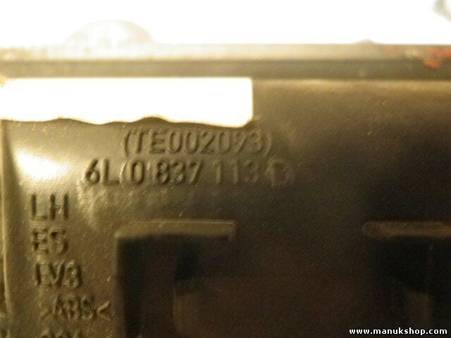 Maneta Manija de puerta Interior delantera izquierda Seat Ibiza 6L0837113D