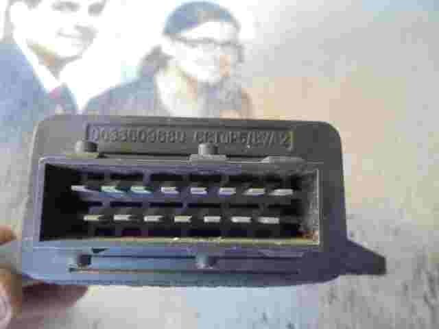 Relé del ventilador del radiador Xantia Xsara Peugeot 807 406 Scudo 9633609680