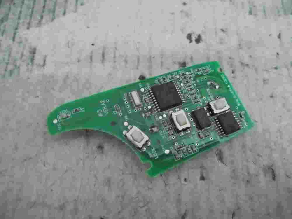 mando control remoto  Hyundai 1X-35 SESLD1A SE SL-D1A 1029S