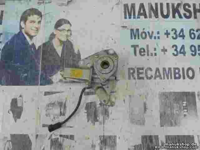 Motor elevalunas trasero izquierdo Nissan Patrol Wagon 8273106J05 MMR510322