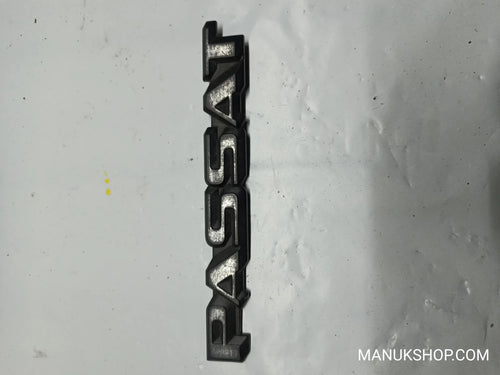 Emblema VW Volkswagen Passat 32B US3 321853687BS 321 853 687 BS 18,5 cm.