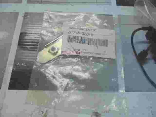 Reinforced Toyota Prius Corolla 6174532010 61745-32010