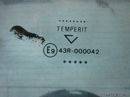 NISSAN Terrano II 43R000042 triangolo vetro porta posteriore sinistra