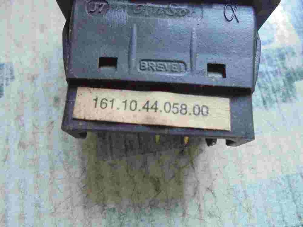 mando botonera elevalunas Alfa Romeo Alfa 75 161104405800 161.10.44.058.00