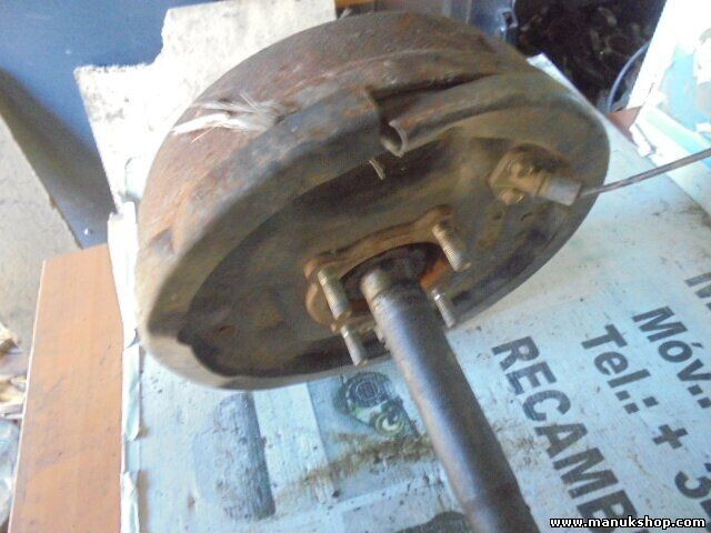 Palier transmision trasero izquierdo Nissan Pick-up D21 2.5 D 4WD 125 cv 1998