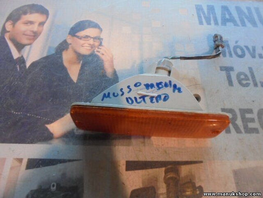 Intermitente delantero izquierdo SsangYong FJ 8330105300 83301-05300 E-108-009