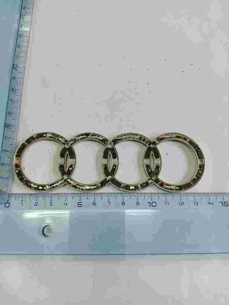 Emblema Audi A8 80 90 B3 B4 100 C4 Q7 4L 13,cm