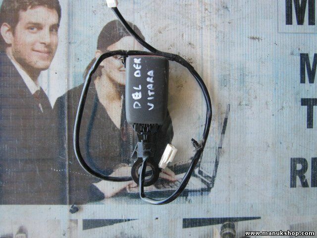 Chiusura cintura di sicurezza anteriore destra Suzuki Vitara SX4 E034501 R