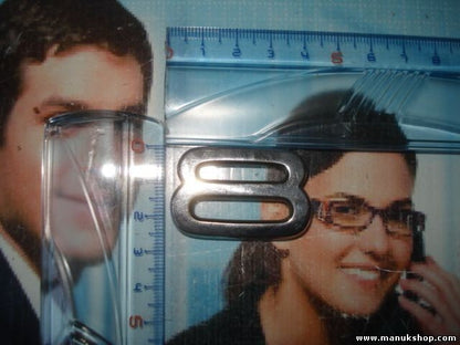 Emblema trasero Audi A8 4cm 4D0853741C 4D0853741