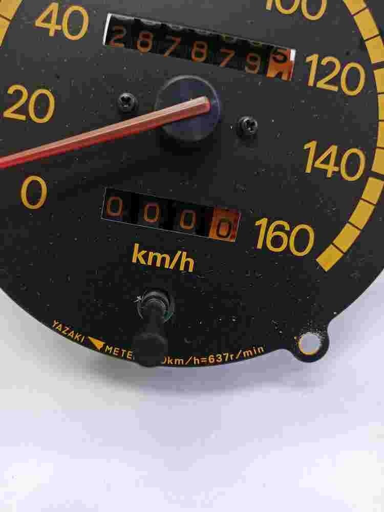 Tachimetro Mitsubishi Pajero Montero km/h 287879 MB562048 750693572 750693-572
