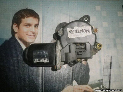 Motor del limpiaparabrisas Mitsubishi Pajero Sport MR221974 WM212252S