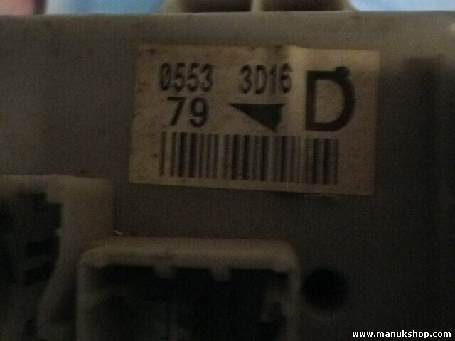 Caja de fusibles Toyota Land Cruiser J12 120 2004 05533D16 0553 3D16