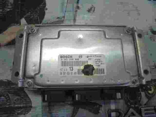 Centralita Citroen Xsara I/II 1.6 ME7.4.4 13 9638765980 id09 BOSCH 0261206606