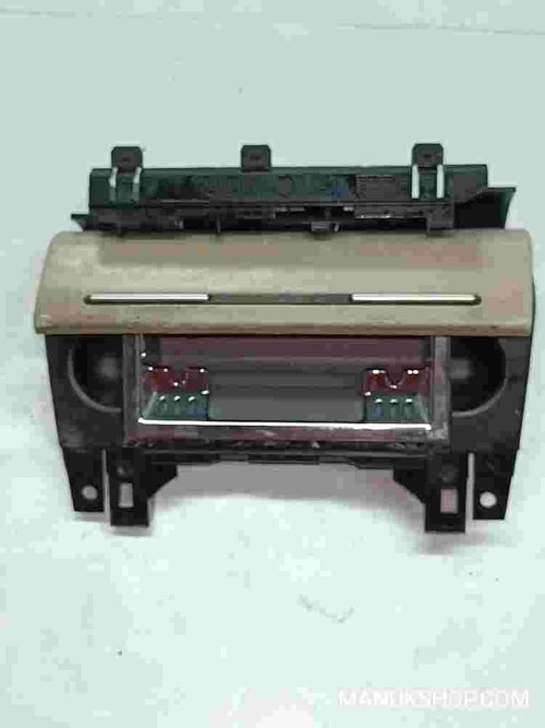 Cenicero Audi A4 8E B6 B7 8E0857951F 8E0 857 951 F