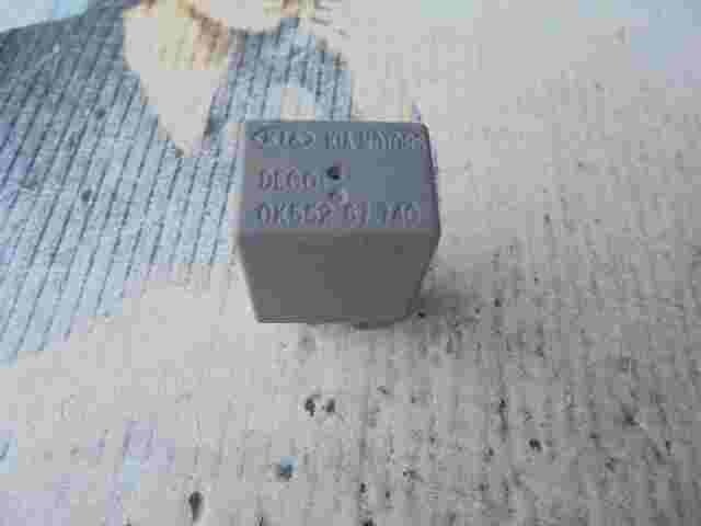 Relé de faros Kia Carnival Rio Sedona Sorento DECO 0K55267740 0K552 67 740