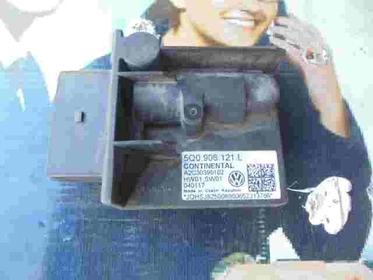 Relè pompa carburante VW Golf 7 5Q0906121L Continental A2C30399102