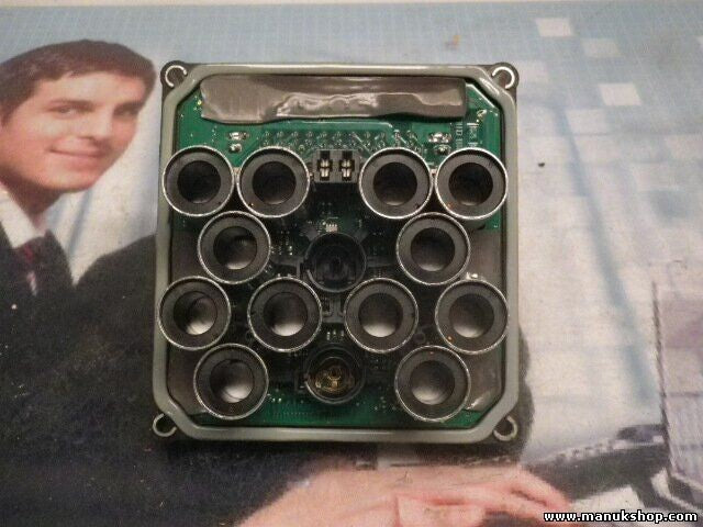 ABS Centralita VW Volkswagen Passat 3C 3C0614095S 3CO614095S 16332402 16332402A