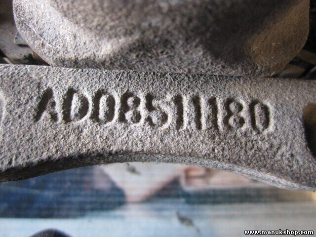 Pinza trasero izquierdo Kia Sorento I JC 2,5 CRDi 2008 AD08511180 KASCO AD085