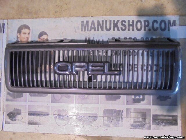 Parrilla rejilla frontal delantera Opel Monterey A 1992-1997