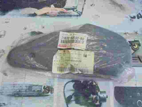 Cover Rear Seat Toyota Land Cruiser 100 Prado Lexus LX 470 Sienna 7183360030B0