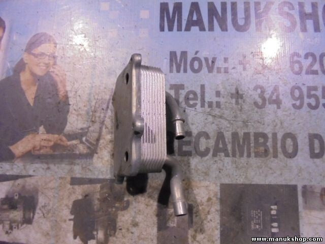 Enfriador de aceite Mercedes Benz A1121800311 A 112 180 03 11 BEHR A1121880401