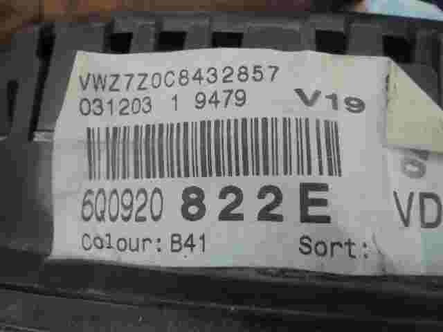 Quadro strumenti VW Polo 6Q0920822E 6QO920822E VDO WVZ7Z0C8432857 B41 V19