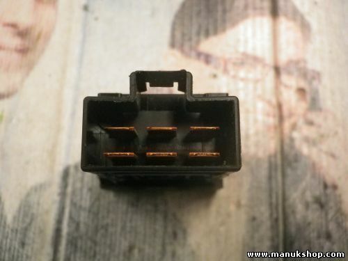 Interruptor Luneta Trasera Desempañador Nissan Primera P11 NILES 06016