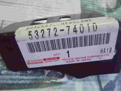 Montaggio proiettore staffa LH Toyota iQ 5327274010 53272-74010