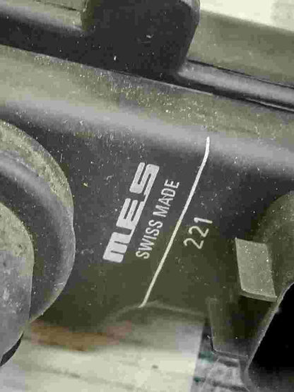 Control de alcance de los faros Land Rover Discovery MES SWISS 221