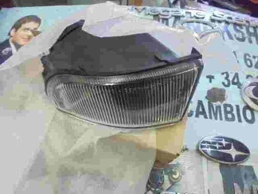 Faro antiniebla Toyota Avensis (T22) LH 8122005040 81220-05040