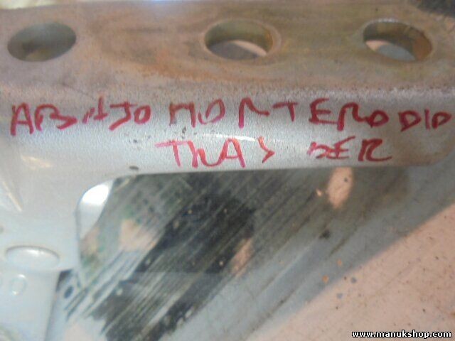 Bisagra de la puerta trasera derecha abajo Mitsubishi Montero DID
