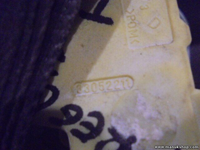 Cinturón de seguridad trasero izquierdo Land Rover Freelander 330505221