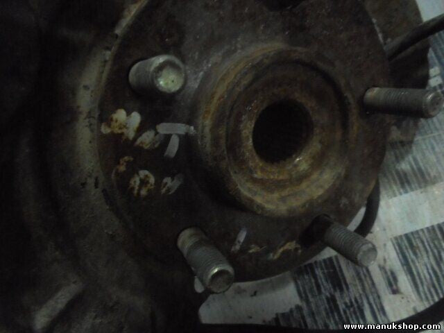 Mangueta buje delantera derecha Mitsubishi 4D56 4M40 4M41 6G72 6G74 MR374502