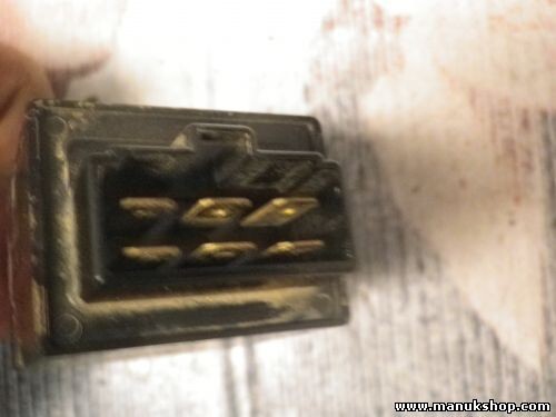 Relè di riscaldamento aggiuntivo Mitsubishi Pajero MR159410 G8D71M2C 06X5D2