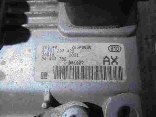 Centralita Opel Corsa C 1.2 GM 24443796 AX BOSCH 0261207423 2831