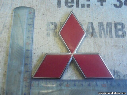 Emblema trasero Mitsubishi Diamante Galant MR441367