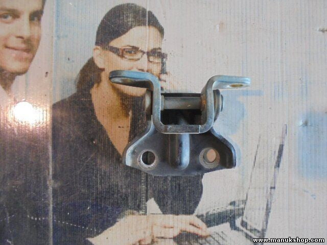 Bisagra de la puerta trasera derecha arriba Ssangyong Musso FJ 108 KW, 147 PS