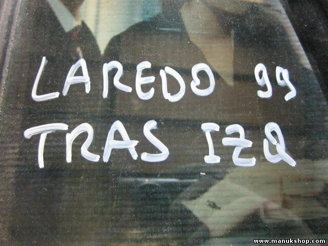 Jeep Grand Cherokee Laredo 43R00049 triangolo vetro porta posteriore sinistra