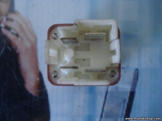 Relè Toyota Starlet Picnic 9098702006 90987-02006 DENSO 056700611 056700-611