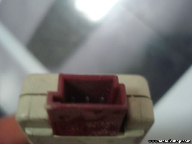 Amplificador de antena BMW E46 65.26-8361496 65268361496