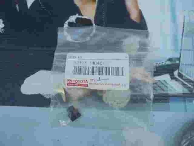 Toyota 4Runner Camry 8310114040 83101-14040 83101 14040